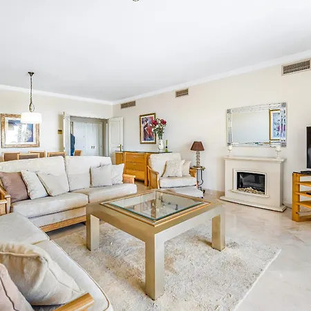 El Paraiso, Sea View Apartment